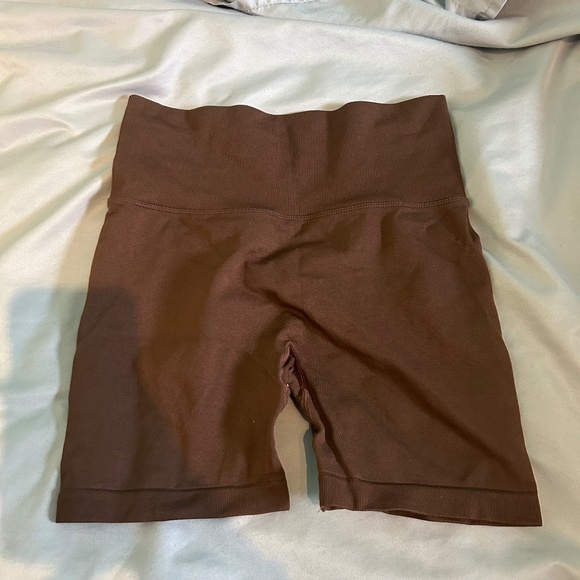 Yoga Basic Seamless Wide Waistband Scrunch Butt Sports Shorts Stretchy Shorts - Picture 1 of 3